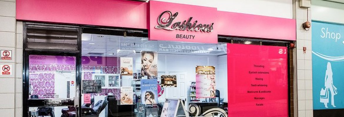 Best salons for eyelash extensions in Dagenham, London